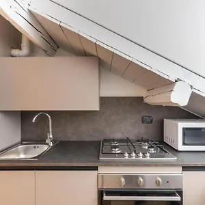 Brera Flat Near Duomo Апартаменты