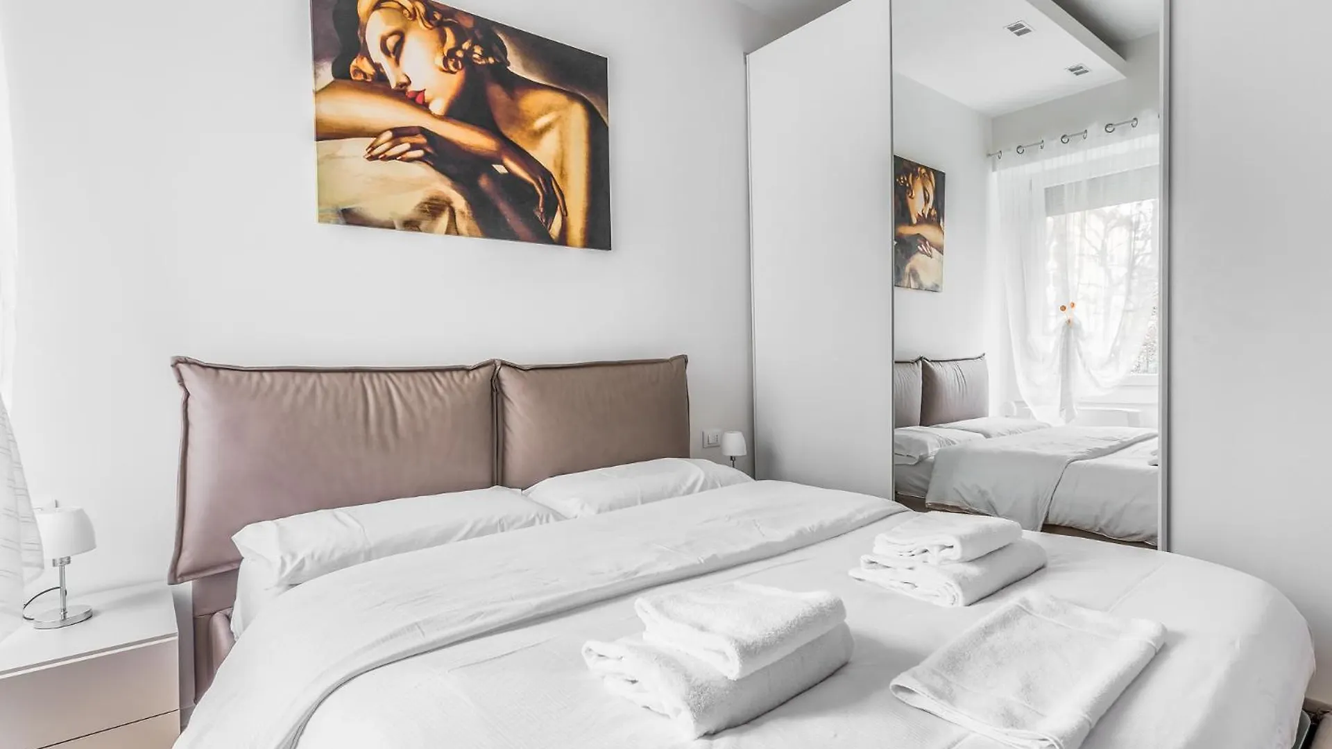Milano Vetra-Parco Delle Basiliche 2 Pax- Wifi- Banfi location